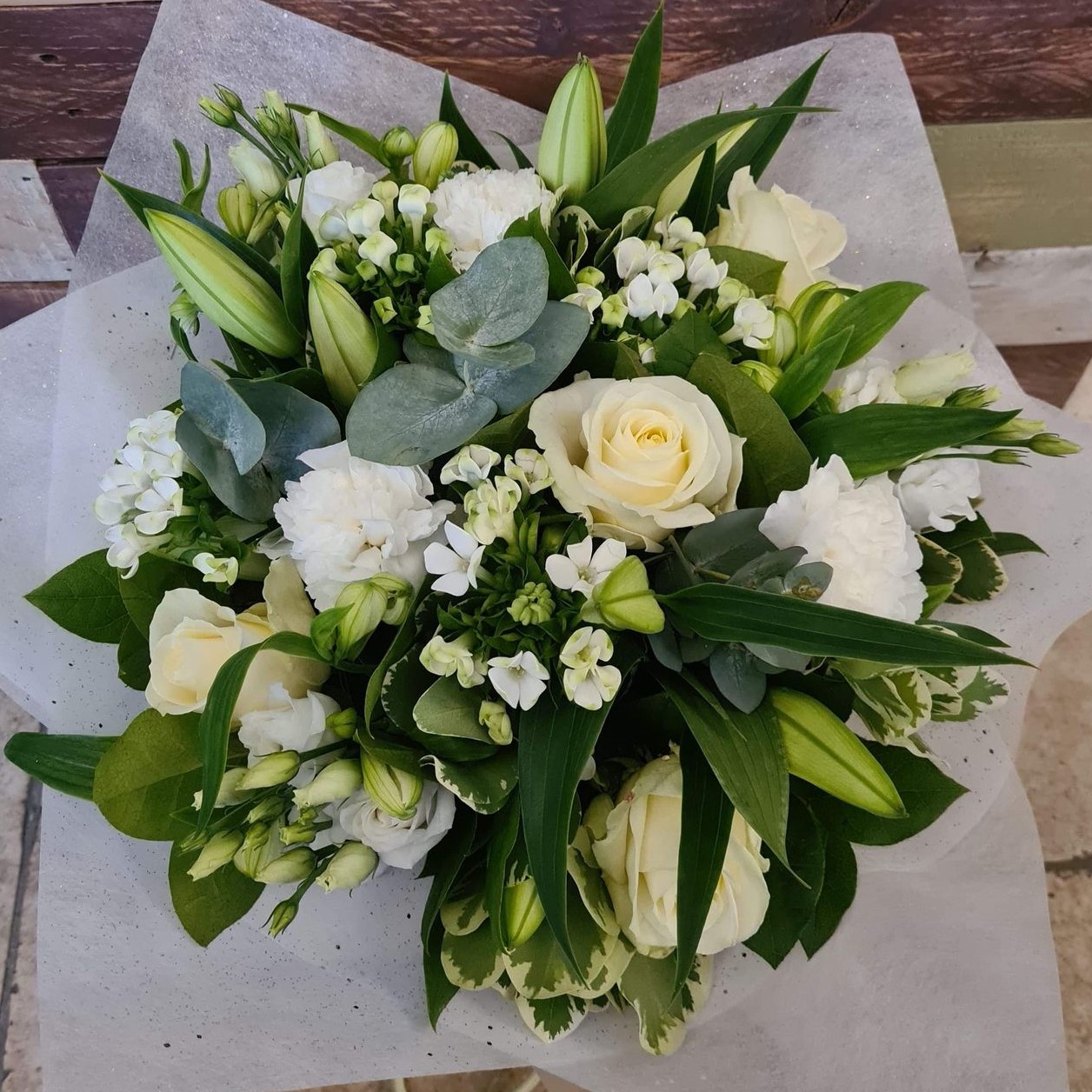 Florists in Brandon Flower Delivery by Bunches & Bows